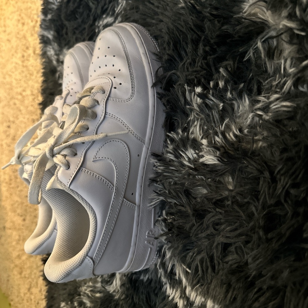 White Air Force 1s Size women's